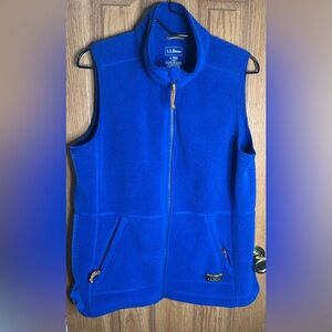 L.L. Bean royal blue fleece vest